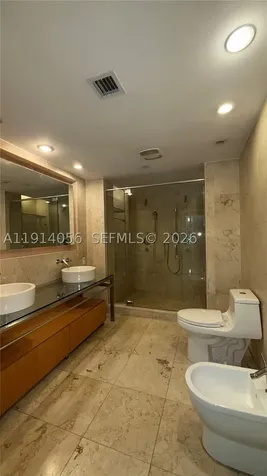 6000 Collins Avenue Miami Beach FL 33140