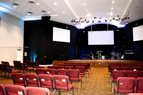 7800 NW 39th Street Sunrise FL 33351