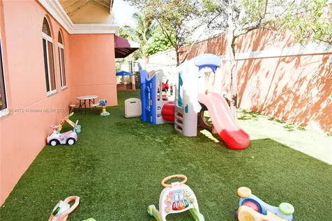 7800 NW 39th Street Sunrise FL 33351
