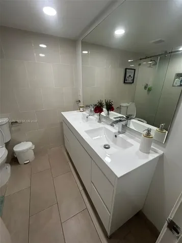 1750 NE 191st Street Miami FL 33179