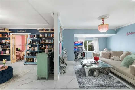 2820 SW 33rd Court Miami FL 33133