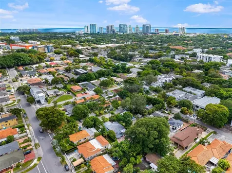 2820 SW 33rd Court Miami FL 33133
