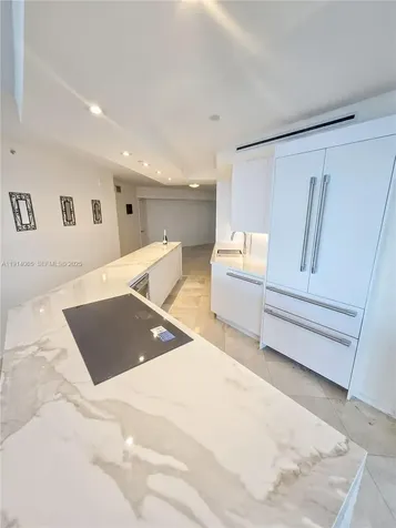 6301 Collins Avenue Miami Beach FL 33141