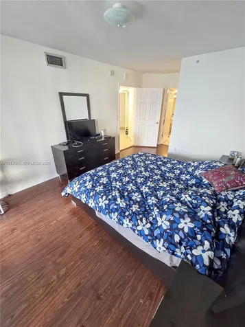 6301 Collins Avenue Miami Beach FL 33141
