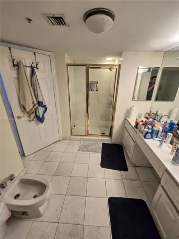 6301 Collins Avenue Miami Beach FL 33141