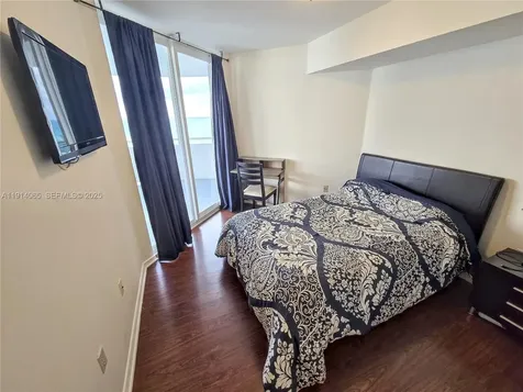 6301 Collins Avenue Miami Beach FL 33141