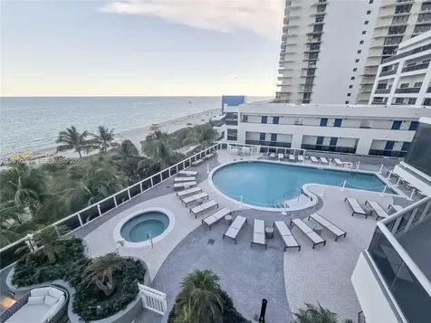 6301 Collins Avenue Miami Beach FL 33141