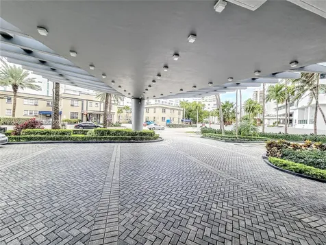 6301 Collins Avenue Miami Beach FL 33141