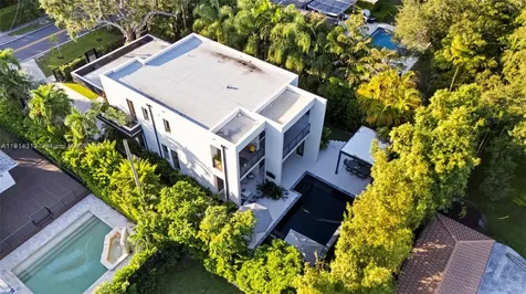 8625 NE 10th Avenue Miami FL 33138