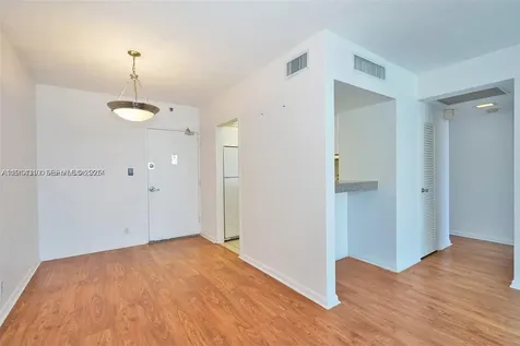 1200 West Avenue Miami Beach FL 33139