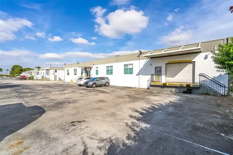 3925 E 10th Court Hialeah FL 33013