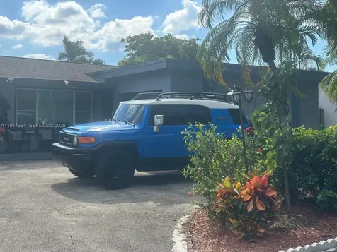 9530 Sunset Strip Sunrise FL 33322
