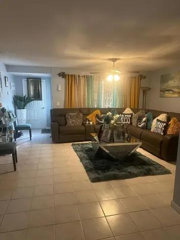 9530 Sunset Strip Sunrise FL 33322