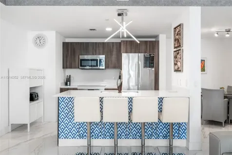 488 NE 18th Street Miami FL 33132