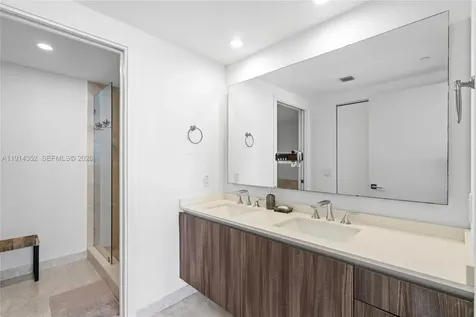 488 NE 18th Street Miami FL 33132