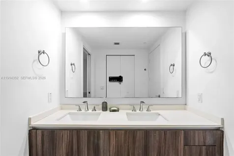 488 NE 18th Street Miami FL 33132