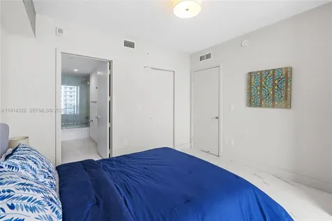 488 NE 18th Street Miami FL 33132