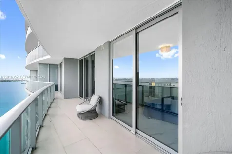 488 NE 18th Street Miami FL 33132