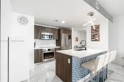 488 NE 18th Street Miami FL 33132