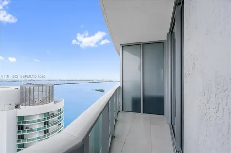 488 NE 18th Street Miami FL 33132