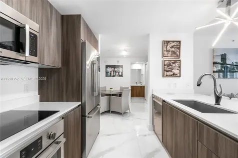 488 NE 18th Street Miami FL 33132