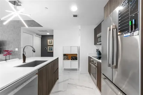 488 NE 18th Street Miami FL 33132