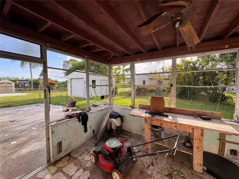 2401 SW 50th Terrace Fort Lauderdale FL 33317