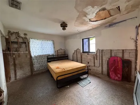 2401 SW 50th Terrace Fort Lauderdale FL 33317