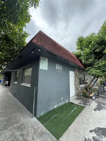 7810 SW 10th Street North Lauderdale FL 33068