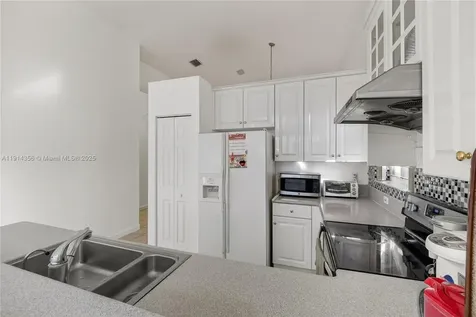 9518 NW 47th Terrace Doral FL 33178