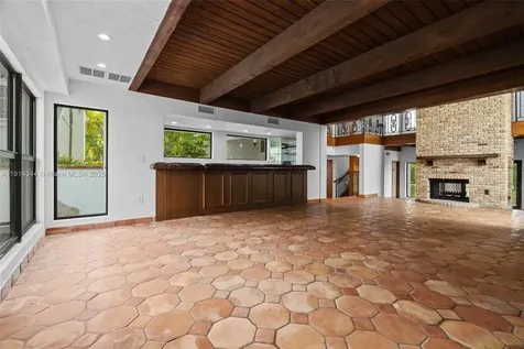 20215 W Oak Haven Circle Miami FL 33179
