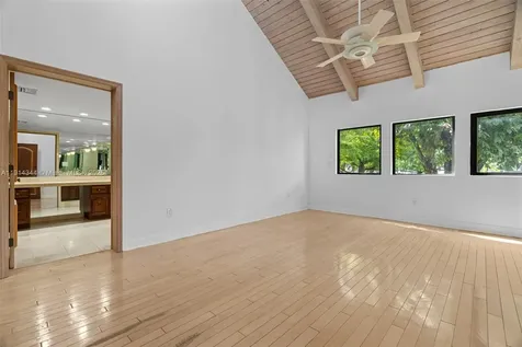 20215 W Oak Haven Circle Miami FL 33179