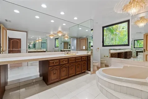 20215 W Oak Haven Circle Miami FL 33179
