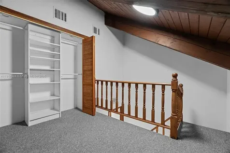 20215 W Oak Haven Circle Miami FL 33179