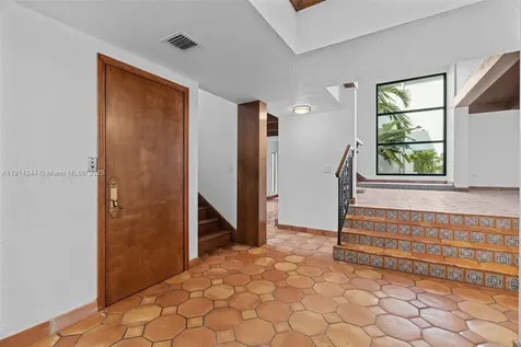 20215 W Oak Haven Circle Miami FL 33179