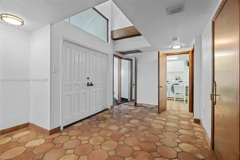 20215 W Oak Haven Circle Miami FL 33179