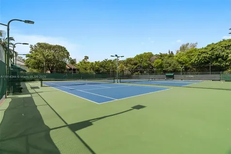 20215 W Oak Haven Circle Miami FL 33179