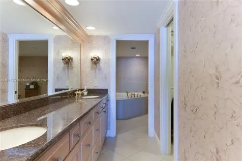 19670 Beach Road Tequesta FL 33469