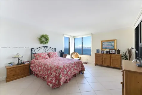 19670 Beach Road Tequesta FL 33469