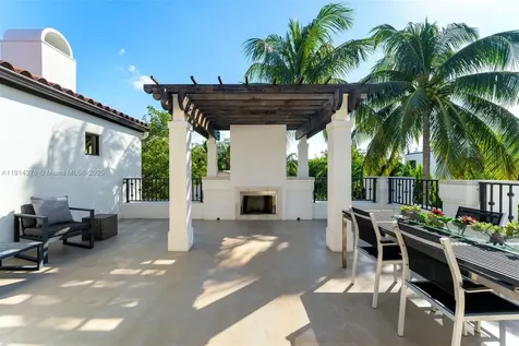 320 Atlantic Road Key Biscayne FL 33149