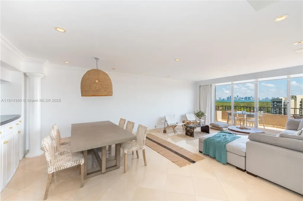 151 Crandon Boulevard Key Biscayne FL 33149