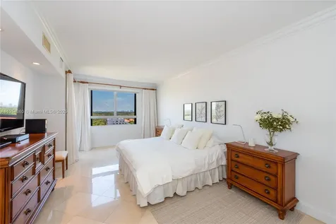 151 Crandon Boulevard Key Biscayne FL 33149
