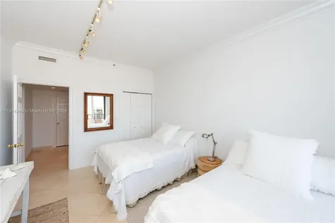 151 Crandon Boulevard Key Biscayne FL 33149
