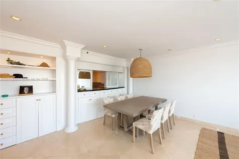 151 Crandon Boulevard Key Biscayne FL 33149