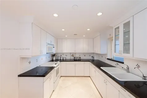 151 Crandon Boulevard Key Biscayne FL 33149