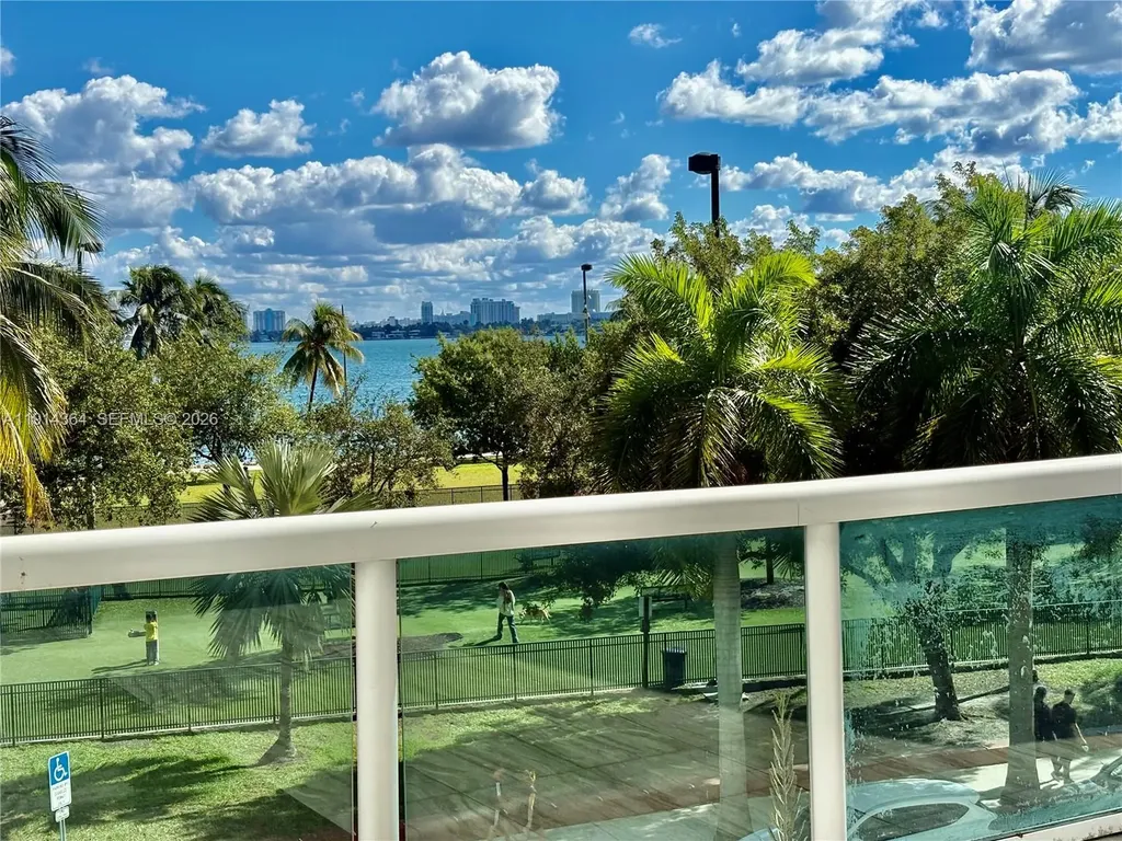 1800 N Bayshore Drive Miami FL 33132