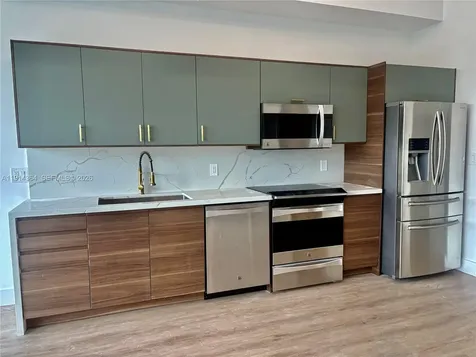 1800 N Bayshore Drive Miami FL 33132