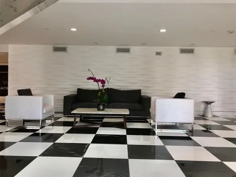 1800 N Bayshore Drive Miami FL 33132