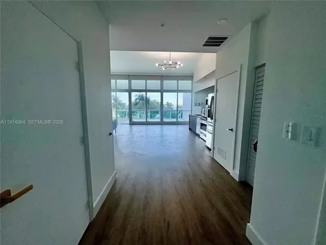1800 N Bayshore Drive Miami FL 33132