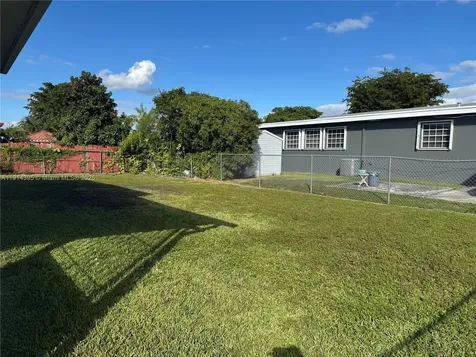 Miami FL 33170